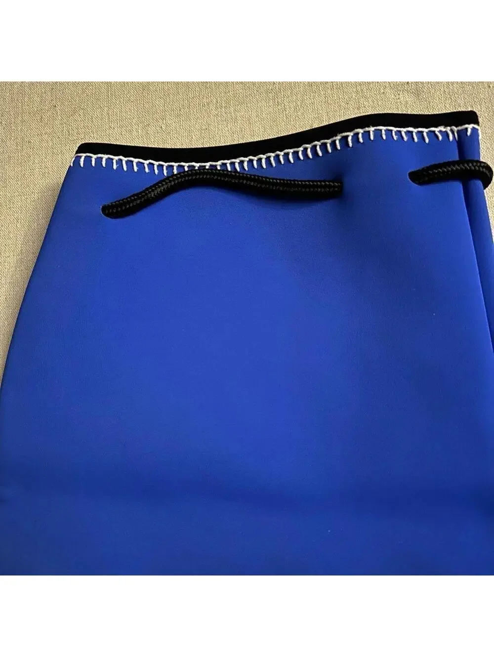 Triangl swimwear neoprene royal blue backpack travel pouchw black detail NWOT